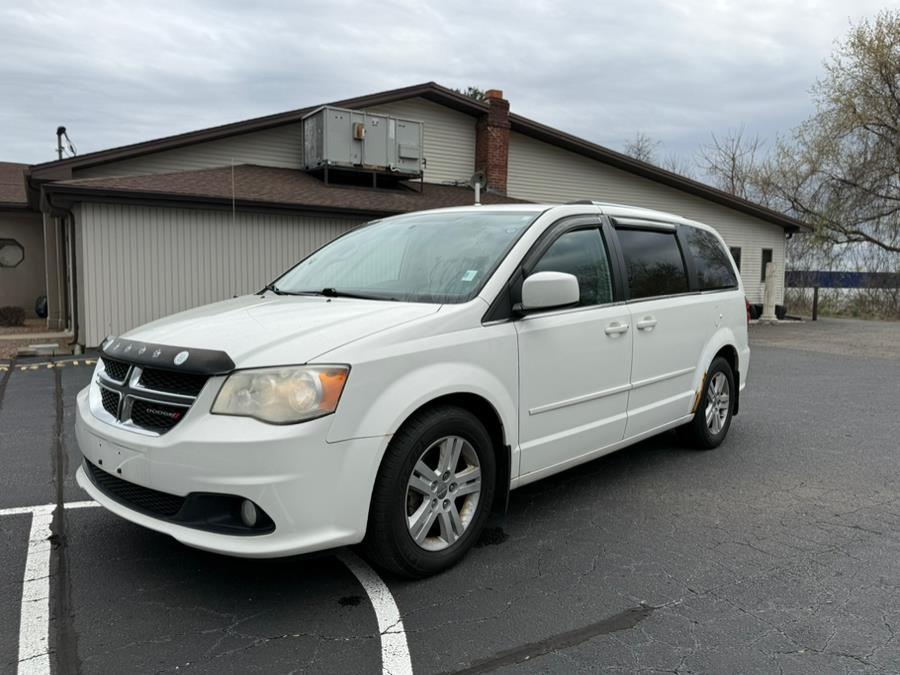 Used 2013 Dodge Grand Caravan in East Windsor, Connecticut | STS Automotive. East Windsor, Connecticut