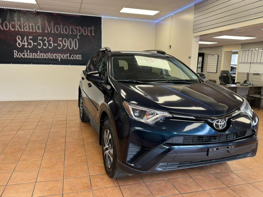 Used 2018 Toyota RAV4 in Suffern, New York | Rockland Motor Sport. Suffern, New York