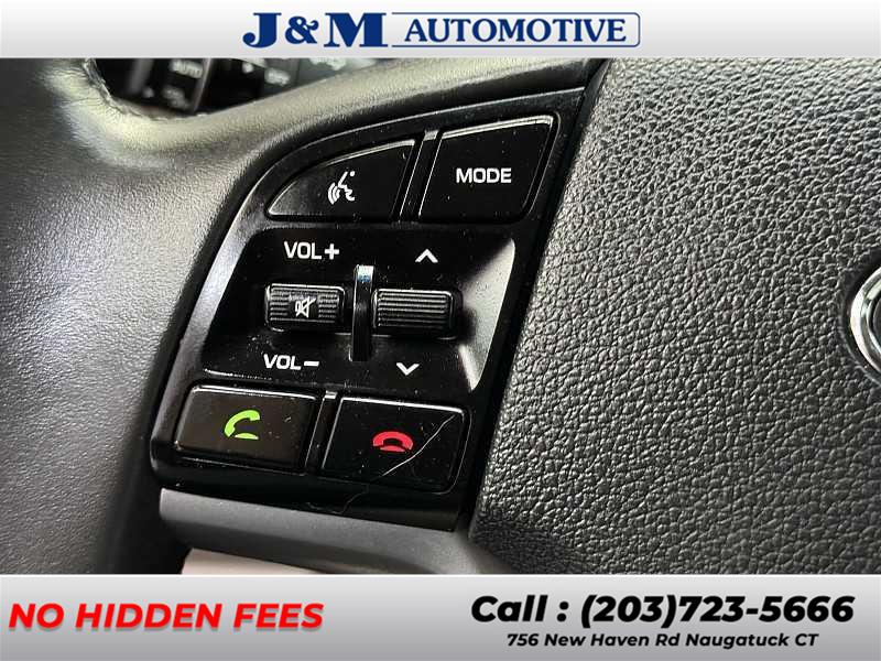 2017 Hyundai Tucson Limited, available for sale in Naugatuck, Connecticut | J&M Automotive Sls&Svc LLC. Naugatuck, Connecticut 2017 Hyundai Tucson Limited, available for sale in Naugatuck, Connecticut | J&M Automotive Sls&Svc LLC. Naugatuck, Connecticut