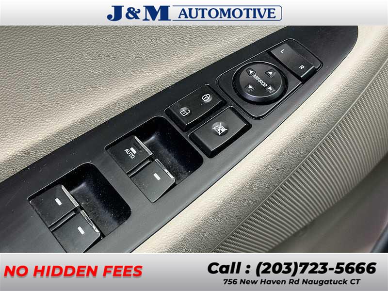 2017 Hyundai Tucson Limited, available for sale in Naugatuck, Connecticut | J&M Automotive Sls&Svc LLC. Naugatuck, Connecticut 2017 Hyundai Tucson Limited, available for sale in Naugatuck, Connecticut | J&M Automotive Sls&Svc LLC. Naugatuck, Connecticut