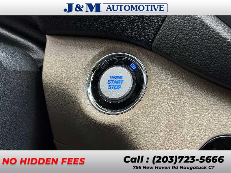 2017 Hyundai Tucson Limited, available for sale in Naugatuck, Connecticut | J&M Automotive Sls&Svc LLC. Naugatuck, Connecticut 2017 Hyundai Tucson Limited, available for sale in Naugatuck, Connecticut | J&M Automotive Sls&Svc LLC. Naugatuck, Connecticut