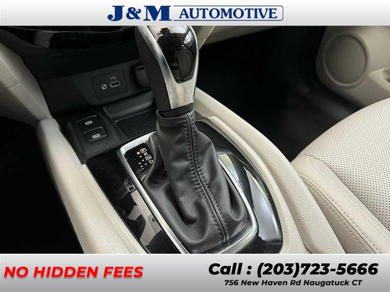 2022 Nissan Rogue Sport SL, available for sale in Naugatuck, Connecticut | J&M Automotive Sls&Svc LLC. Naugatuck, Connecticut 2022 Nissan Rogue Sport SL, available for sale in Naugatuck, Connecticut | J&M Automotive Sls&Svc LLC. Naugatuck, Connecticut