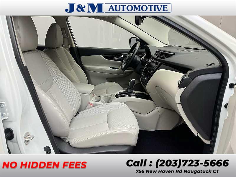 2022 Nissan Rogue Sport SL, available for sale in Naugatuck, Connecticut | J&M Automotive Sls&Svc LLC. Naugatuck, Connecticut 2022 Nissan Rogue Sport SL, available for sale in Naugatuck, Connecticut | J&M Automotive Sls&Svc LLC. Naugatuck, Connecticut