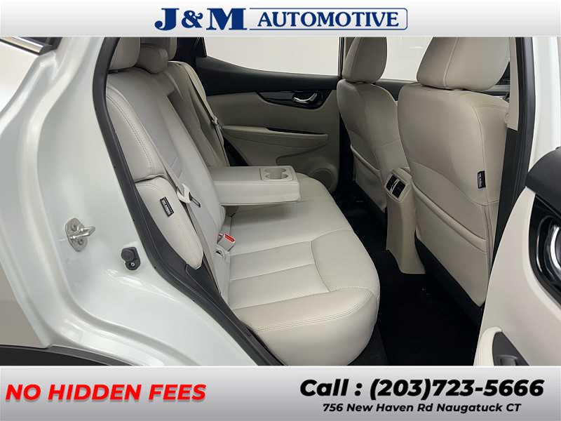 2022 Nissan Rogue Sport SL, available for sale in Naugatuck, Connecticut | J&M Automotive Sls&Svc LLC. Naugatuck, Connecticut 2022 Nissan Rogue Sport SL, available for sale in Naugatuck, Connecticut | J&M Automotive Sls&Svc LLC. Naugatuck, Connecticut