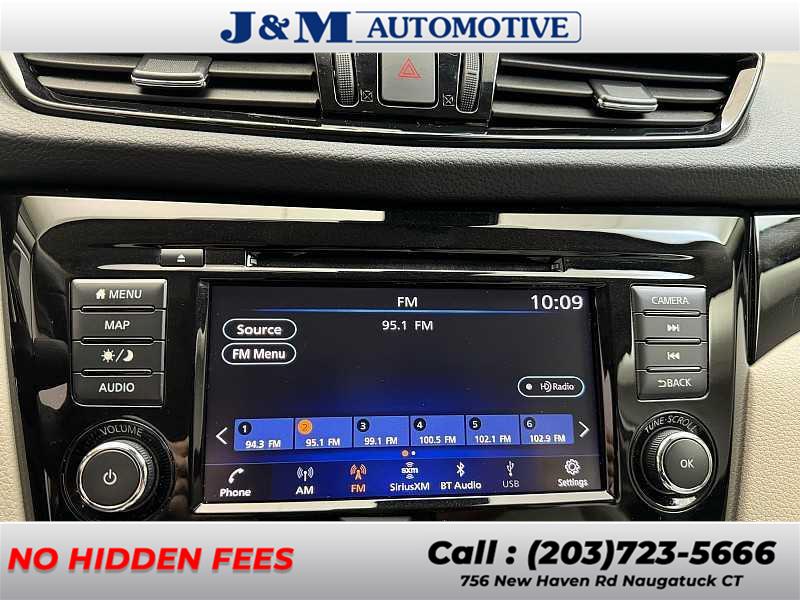 2022 Nissan Rogue Sport SL, available for sale in Naugatuck, Connecticut | J&M Automotive Sls&Svc LLC. Naugatuck, Connecticut 2022 Nissan Rogue Sport SL, available for sale in Naugatuck, Connecticut | J&M Automotive Sls&Svc LLC. Naugatuck, Connecticut