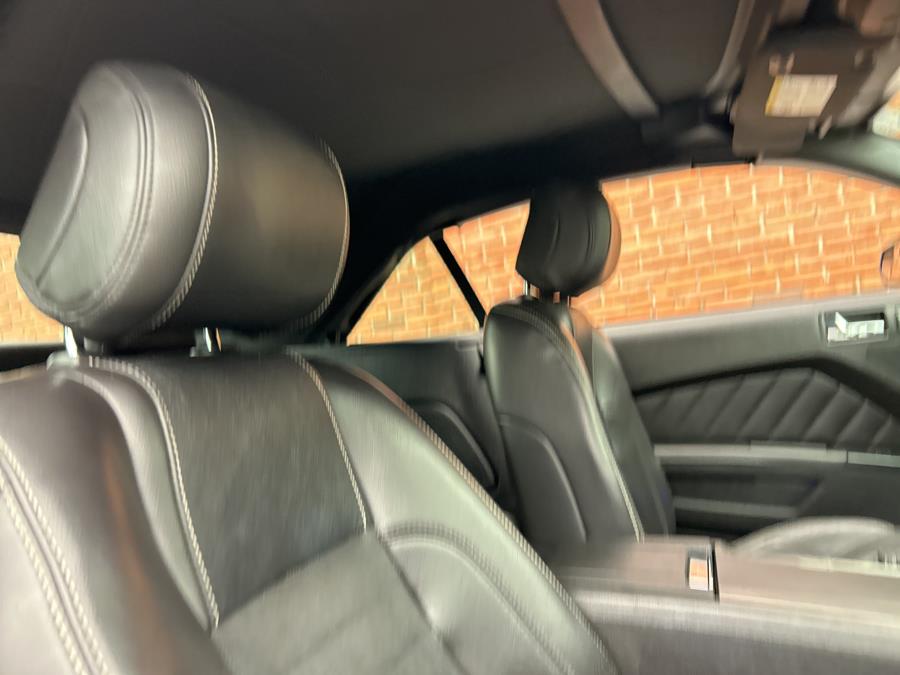 2014 Ford Mustang 2dr Conv V6 Premium, available for sale in Waterbury, Connecticut | National Auto Brokers, Inc.. Waterbury, Connecticut 2014 Ford Mustang 2dr Conv V6 Premium, available for sale in Waterbury, Connecticut | National Auto Brokers, Inc.. Waterbury, Connecticut