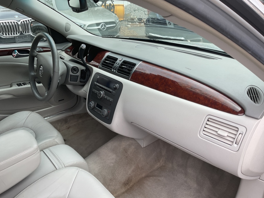 2011 Buick Lucerne 4dr Sdn CXL Premium, available for sale in Waterbury, Connecticut | Jim Juliani Motors. Waterbury, Connecticut 2011 Buick Lucerne 4dr Sdn CXL Premium, available for sale in Waterbury, Connecticut | Jim Juliani Motors. Waterbury, Connecticut