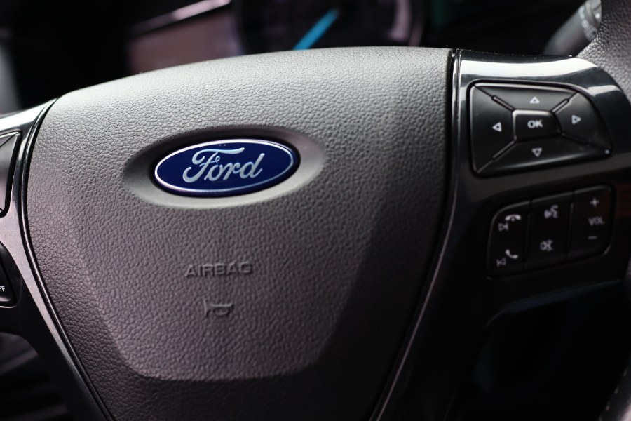 2018 Ford Explorer XLT 4WD, available for sale in Jamaica, New York | Hillside Auto Mall Inc.. Jamaica, New York 2018 Ford Explorer XLT 4WD, available for sale in Jamaica, New York | Hillside Auto Mall Inc.. Jamaica, New York
