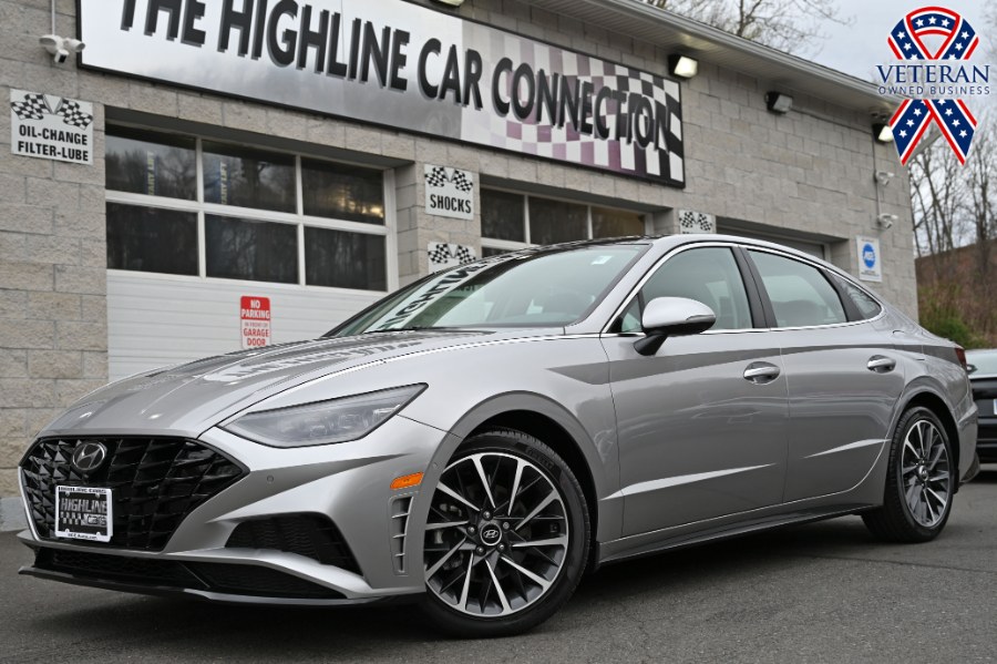 Used 2022 Hyundai Sonata in Waterbury, Connecticut | Highline Car Connection. Waterbury, Connecticut