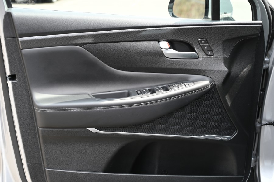 2022 Hyundai Santa Fe Limited AWD, available for sale in Waterbury, Connecticut | Highline Car Connection. Waterbury, Connecticut 2022 Hyundai Santa Fe Limited AWD, available for sale in Waterbury, Connecticut | Highline Car Connection. Waterbury, Connecticut