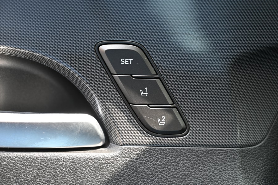 2022 Hyundai Santa Fe Limited AWD, available for sale in Waterbury, Connecticut | Highline Car Connection. Waterbury, Connecticut 2022 Hyundai Santa Fe Limited AWD, available for sale in Waterbury, Connecticut | Highline Car Connection. Waterbury, Connecticut