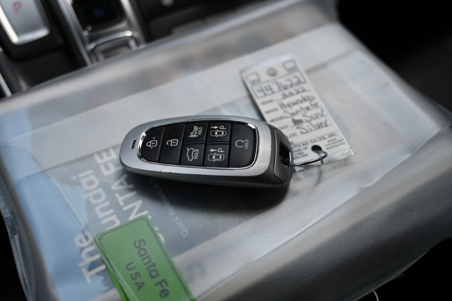 2022 Hyundai Santa Fe Limited AWD, available for sale in Waterbury, Connecticut | Highline Car Connection. Waterbury, Connecticut 2022 Hyundai Santa Fe Limited AWD, available for sale in Waterbury, Connecticut | Highline Car Connection. Waterbury, Connecticut