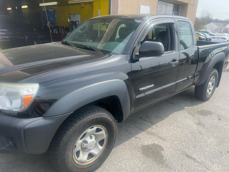 2013 Toyota Tacoma 4WD Access Cab V6 AT (Natl), available for sale in Raynham, Massachusetts | J & A Auto Center. Raynham, Massachusetts 2013 Toyota Tacoma 4WD Access Cab V6 AT (Natl), available for sale in Raynham, Massachusetts | J & A Auto Center. Raynham, Massachusetts
