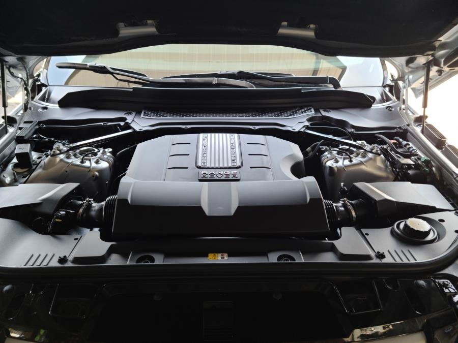 2014 Land Rover Range Rover Sport 4WD 4dr HSE, available for sale in Milford, Connecticut | Chip's Auto Sales Inc. Milford, Connecticut 2014 Land Rover Range Rover Sport 4WD 4dr HSE, available for sale in Milford, Connecticut | Chip's Auto Sales Inc. Milford, Connecticut