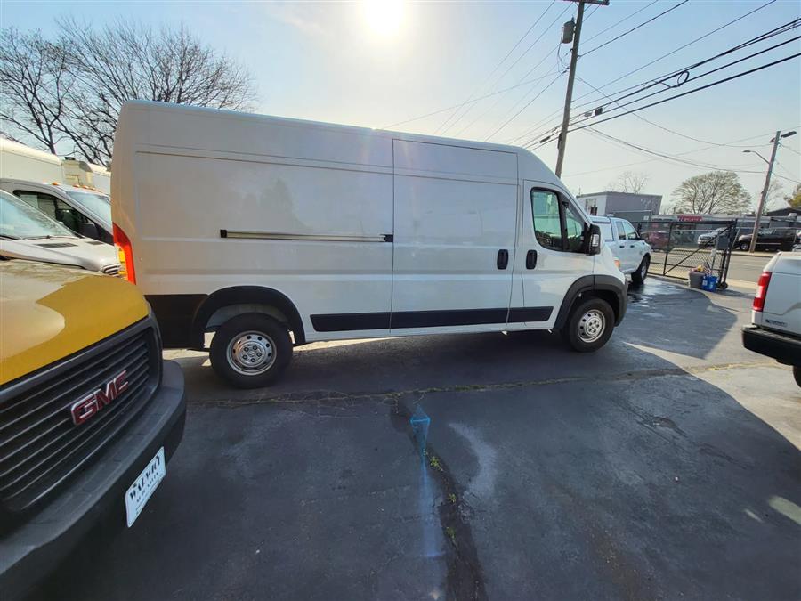 2023 Ram ProMaster Cargo EXT HI ROOF 2500 High Roof 159" WB, available for sale in COPIAGUE, New York | Warwick Auto Sales Inc. COPIAGUE, New York 2023 Ram ProMaster Cargo EXT HI ROOF 2500 High Roof 159" WB, available for sale in COPIAGUE, New York | Warwick Auto Sales Inc. COPIAGUE, New York