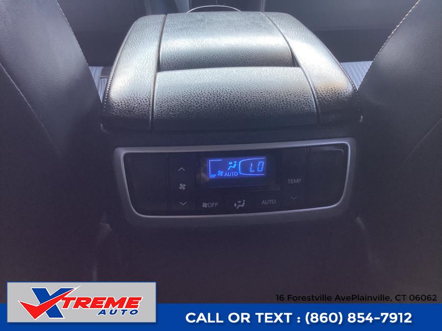 2015 Toyota Highlander AWD 4dr V6 LE Plus (Natl), available for sale in Plainville, Connecticut | Xtreme Auto. Plainville, Connecticut 2015 Toyota Highlander AWD 4dr V6 LE Plus (Natl), available for sale in Plainville, Connecticut | Xtreme Auto. Plainville, Connecticut