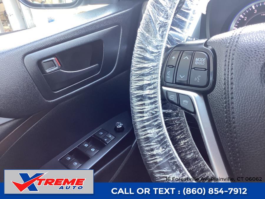 2015 Toyota Highlander AWD 4dr V6 LE Plus (Natl), available for sale in Plainville, Connecticut | Xtreme Auto. Plainville, Connecticut 2015 Toyota Highlander AWD 4dr V6 LE Plus (Natl), available for sale in Plainville, Connecticut | Xtreme Auto. Plainville, Connecticut