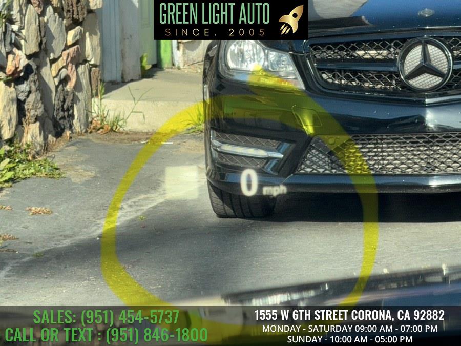 2015 BMW 7 Series 4dr Sdn 740i RWD, available for sale in Corona, California | Green Light Auto. Corona, California 2015 BMW 7 Series 4dr Sdn 740i RWD, available for sale in Corona, California | Green Light Auto. Corona, California