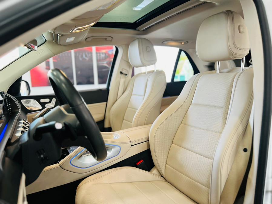 2020 Mercedes-Benz GLE GLE 350 4MATIC SUV, available for sale in Franklin Square, New York | Luxury Motor Club. Franklin Square, New York 2020 Mercedes-Benz GLE GLE 350 4MATIC SUV, available for sale in Franklin Square, New York | Luxury Motor Club. Franklin Square, New York