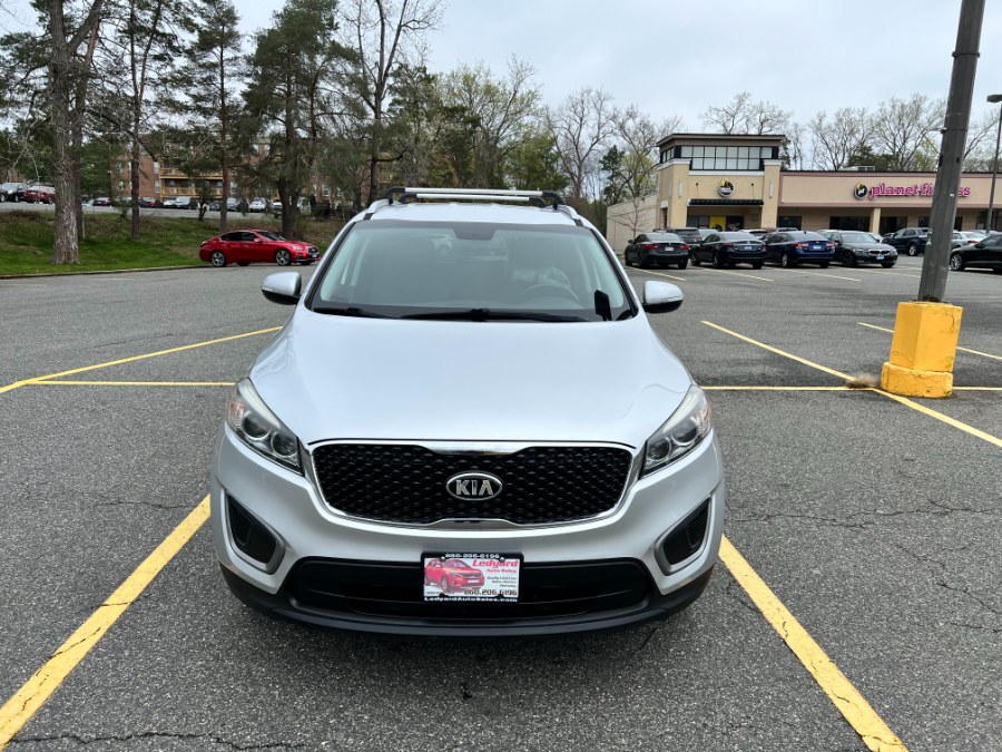 2016 Kia Sorento FWD 4dr 2.4L LX, available for sale in Hartford , Connecticut | Ledyard Auto Sale LLC. Hartford , Connecticut 2016 Kia Sorento FWD 4dr 2.4L LX, available for sale in Hartford , Connecticut | Ledyard Auto Sale LLC. Hartford , Connecticut