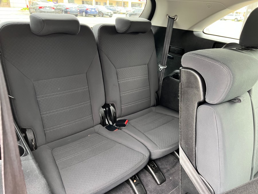 2016 Kia Sorento FWD 4dr 2.4L LX, available for sale in Hartford , Connecticut | Ledyard Auto Sale LLC. Hartford , Connecticut 2016 Kia Sorento FWD 4dr 2.4L LX, available for sale in Hartford , Connecticut | Ledyard Auto Sale LLC. Hartford , Connecticut