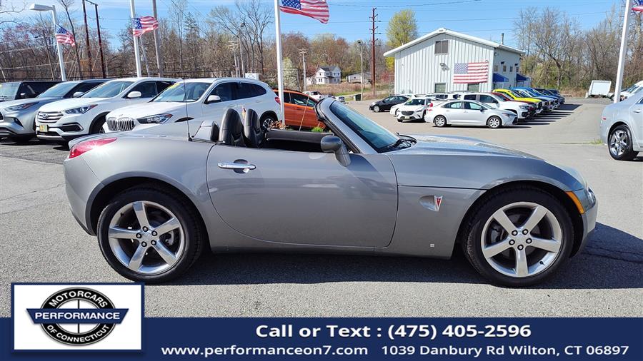 2008 Pontiac Solstice 2dr Conv, available for sale in Wilton, Connecticut | Performance Motor Cars Of Connecticut LLC. Wilton, Connecticut 2008 Pontiac Solstice 2dr Conv, available for sale in Wilton, Connecticut | Performance Motor Cars Of Connecticut LLC. Wilton, Connecticut