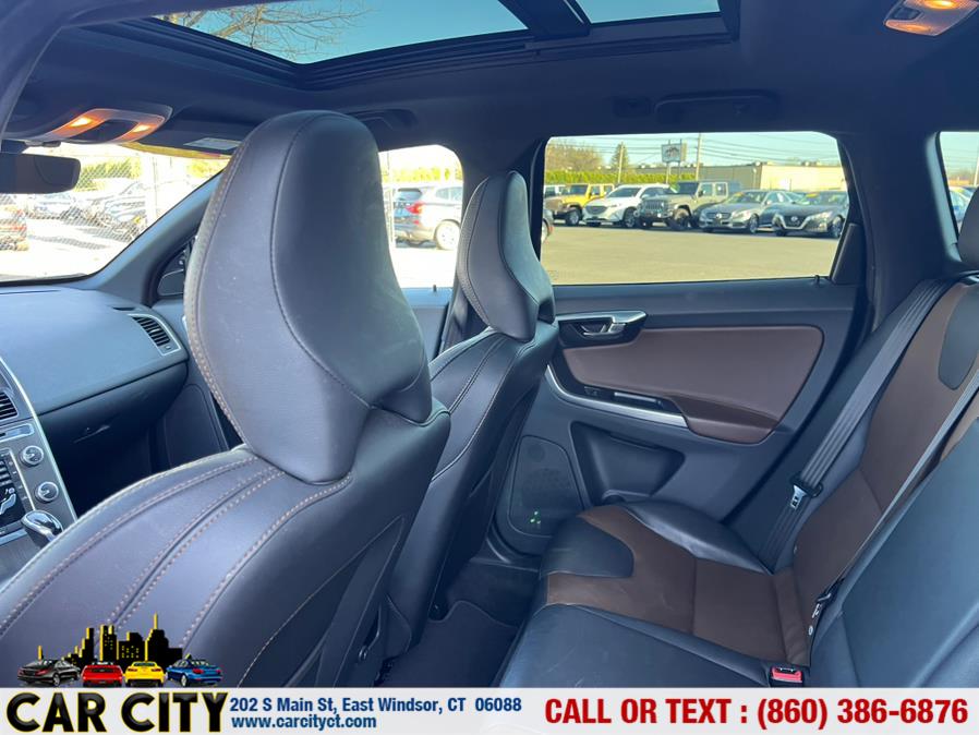 2016 Volvo XC60 AWD 4dr T5 Premier, available for sale in East Windsor, Connecticut | Car City LLC. East Windsor, Connecticut 2016 Volvo XC60 AWD 4dr T5 Premier, available for sale in East Windsor, Connecticut | Car City LLC. East Windsor, Connecticut
