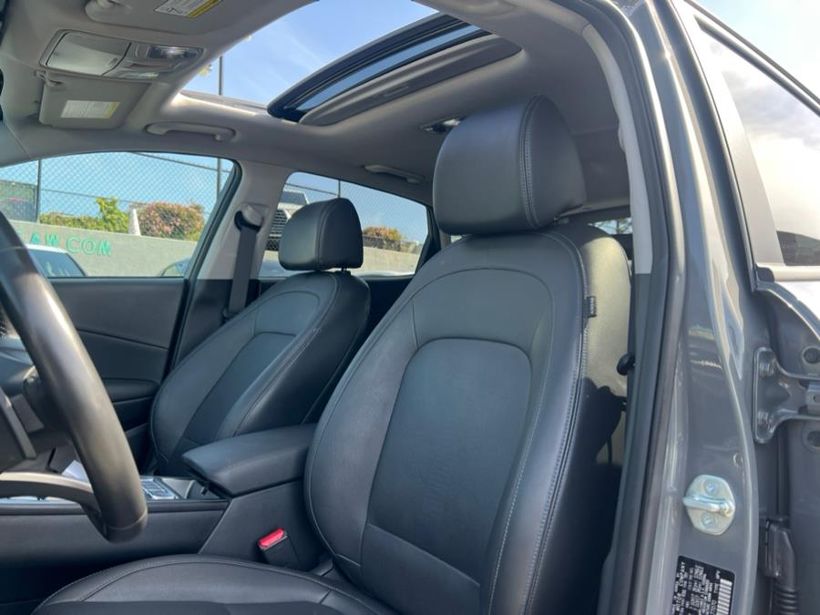2023 Hyundai Kona Electric Limited, available for sale in Daly City, California | Green Light Auto Wholesale. Daly City, California 2023 Hyundai Kona Electric Limited, available for sale in Daly City, California | Green Light Auto Wholesale. Daly City, California