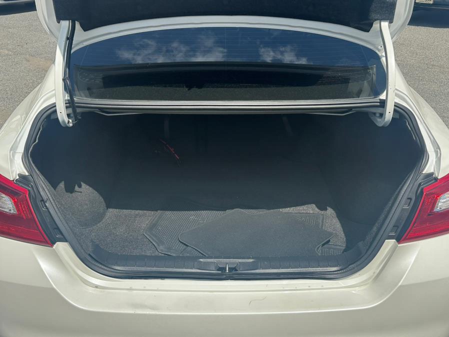 2017 Nissan Altima 2017.5 2.5 SV Sedan, available for sale in Irvington , New Jersey | Auto Haus of Irvington Corp. Irvington , New Jersey 2017 Nissan Altima 2017.5 2.5 SV Sedan, available for sale in Irvington , New Jersey | Auto Haus of Irvington Corp. Irvington , New Jersey
