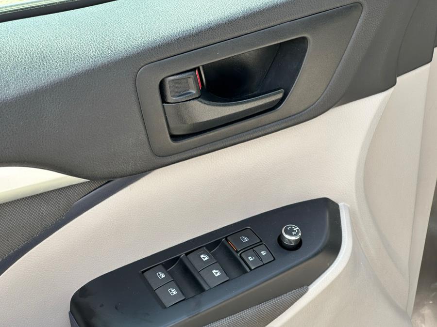 2016 Toyota Highlander AWD 4dr V6 LE (Natl), available for sale in Irvington , New Jersey | Auto Haus of Irvington Corp. Irvington , New Jersey 2016 Toyota Highlander AWD 4dr V6 LE (Natl), available for sale in Irvington , New Jersey | Auto Haus of Irvington Corp. Irvington , New Jersey