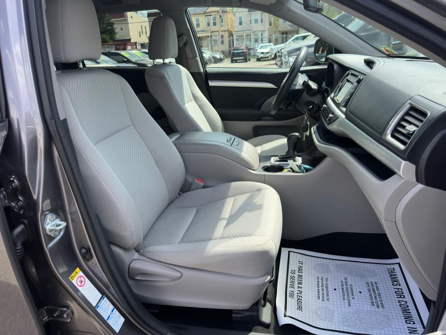 2016 Toyota Highlander AWD 4dr V6 LE (Natl), available for sale in Irvington , New Jersey | Auto Haus of Irvington Corp. Irvington , New Jersey 2016 Toyota Highlander AWD 4dr V6 LE (Natl), available for sale in Irvington , New Jersey | Auto Haus of Irvington Corp. Irvington , New Jersey