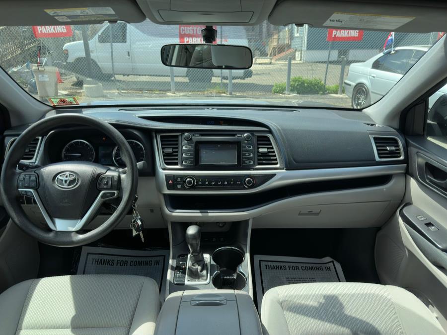 2016 Toyota Highlander AWD 4dr V6 LE (Natl), available for sale in Irvington , New Jersey | Auto Haus of Irvington Corp. Irvington , New Jersey 2016 Toyota Highlander AWD 4dr V6 LE (Natl), available for sale in Irvington , New Jersey | Auto Haus of Irvington Corp. Irvington , New Jersey