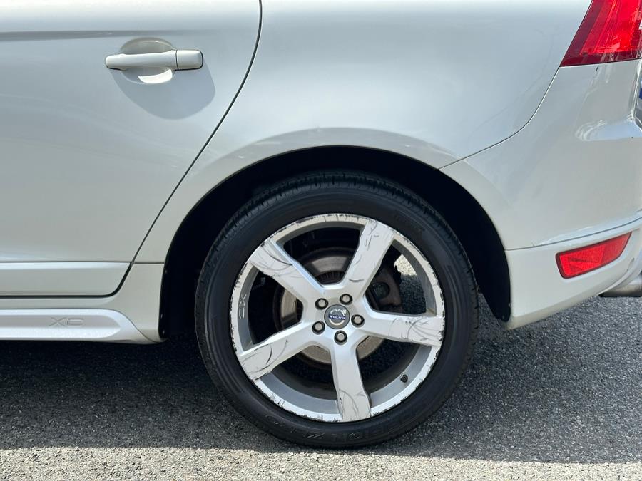 2011 Volvo XC60 AWD 4dr 3.0T w/Moonroof, available for sale in Irvington , New Jersey | Auto Haus of Irvington Corp. Irvington , New Jersey 2011 Volvo XC60 AWD 4dr 3.0T w/Moonroof, available for sale in Irvington , New Jersey | Auto Haus of Irvington Corp. Irvington , New Jersey