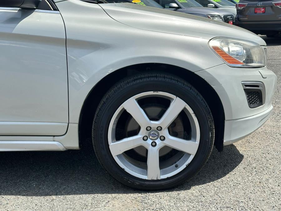 2011 Volvo XC60 AWD 4dr 3.0T w/Moonroof, available for sale in Irvington , New Jersey | Auto Haus of Irvington Corp. Irvington , New Jersey 2011 Volvo XC60 AWD 4dr 3.0T w/Moonroof, available for sale in Irvington , New Jersey | Auto Haus of Irvington Corp. Irvington , New Jersey