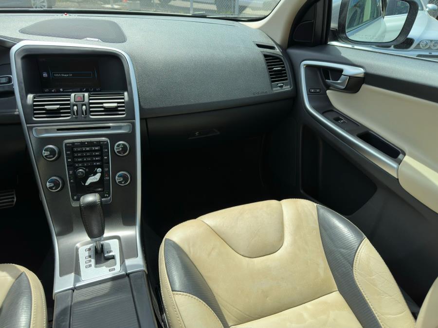 2011 Volvo XC60 AWD 4dr 3.0T w/Moonroof, available for sale in Irvington , New Jersey | Auto Haus of Irvington Corp. Irvington , New Jersey 2011 Volvo XC60 AWD 4dr 3.0T w/Moonroof, available for sale in Irvington , New Jersey | Auto Haus of Irvington Corp. Irvington , New Jersey