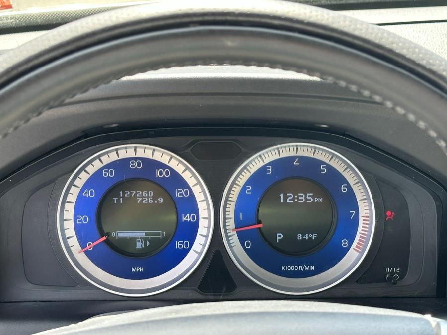 2011 Volvo XC60 AWD 4dr 3.0T w/Moonroof, available for sale in Irvington , New Jersey | Auto Haus of Irvington Corp. Irvington , New Jersey 2011 Volvo XC60 AWD 4dr 3.0T w/Moonroof, available for sale in Irvington , New Jersey | Auto Haus of Irvington Corp. Irvington , New Jersey
