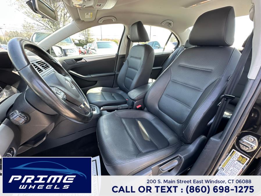 2014 Volkswagen Jetta Sedan 4dr Auto SE w/Connectivity/Sunroof PZEV, available for sale in East Windsor, Connecticut | Prime Wheels. East Windsor, Connecticut 2014 Volkswagen Jetta Sedan 4dr Auto SE w/Connectivity/Sunroof PZEV, available for sale in East Windsor, Connecticut | Prime Wheels. East Windsor, Connecticut
