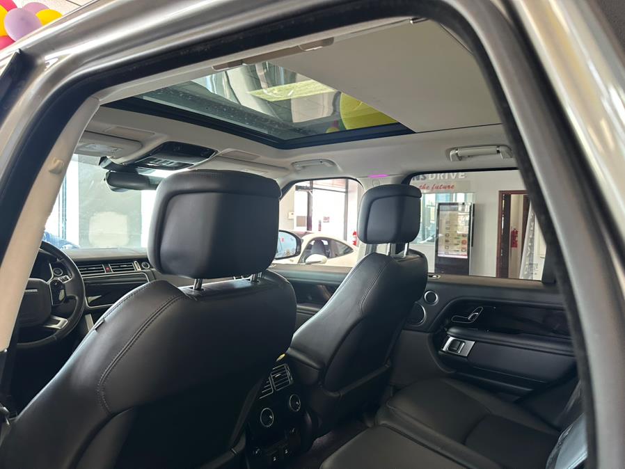2021 Land Rover Range Rover Westminster SWB, available for sale in Inwood, New York | 5 Towns Drive. Inwood, New York 2021 Land Rover Range Rover Westminster SWB, available for sale in Inwood, New York | 5 Towns Drive. Inwood, New York