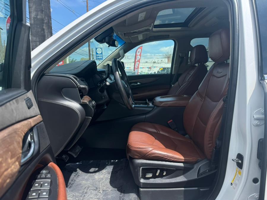 2019 Cadillac Escalade 4WD 4dr Luxury, available for sale in Linden, New Jersey | Champion Auto Sales. Linden, New Jersey 2019 Cadillac Escalade 4WD 4dr Luxury, available for sale in Linden, New Jersey | Champion Auto Sales. Linden, New Jersey