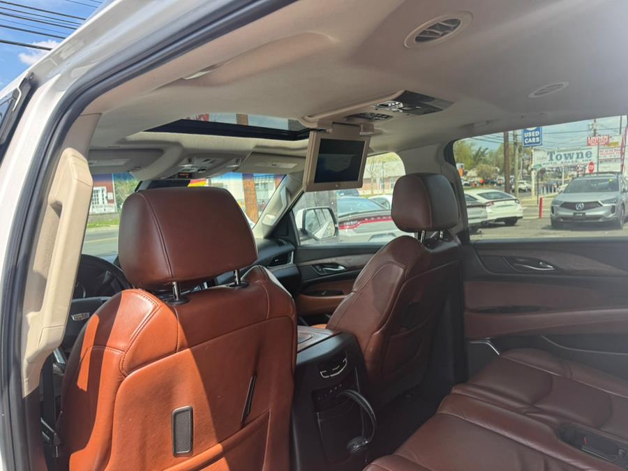 2019 Cadillac Escalade 4WD 4dr Luxury, available for sale in Linden, New Jersey | Champion Auto Sales. Linden, New Jersey 2019 Cadillac Escalade 4WD 4dr Luxury, available for sale in Linden, New Jersey | Champion Auto Sales. Linden, New Jersey