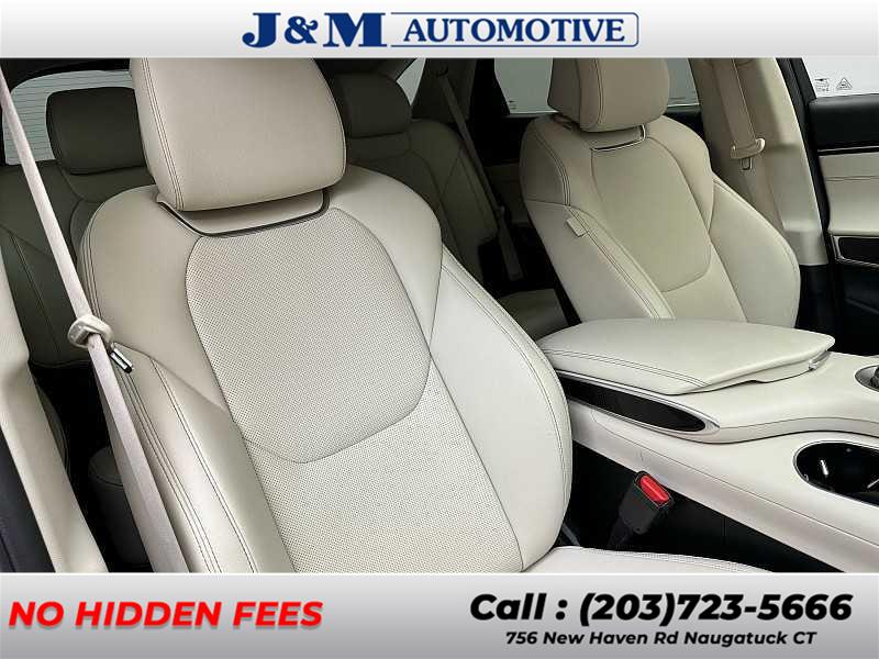 2022 Genesis Gv70 2.5T, available for sale in Naugatuck, Connecticut | J&M Automotive Sls&Svc LLC. Naugatuck, Connecticut 2022 Genesis Gv70 2.5T, available for sale in Naugatuck, Connecticut | J&M Automotive Sls&Svc LLC. Naugatuck, Connecticut