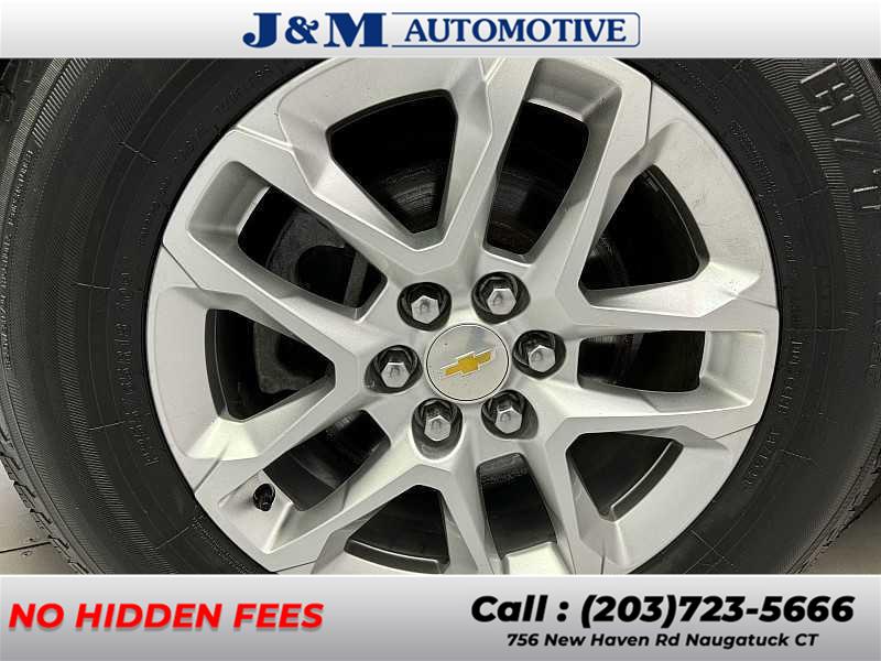 2019 Chevrolet Traverse LT Cloth, available for sale in Naugatuck, Connecticut | J&M Automotive Sls&Svc LLC. Naugatuck, Connecticut 2019 Chevrolet Traverse LT Cloth, available for sale in Naugatuck, Connecticut | J&M Automotive Sls&Svc LLC. Naugatuck, Connecticut