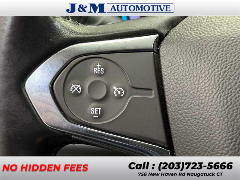 2019 Chevrolet Traverse LT Cloth, available for sale in Naugatuck, Connecticut | J&M Automotive Sls&Svc LLC. Naugatuck, Connecticut 2019 Chevrolet Traverse LT Cloth, available for sale in Naugatuck, Connecticut | J&M Automotive Sls&Svc LLC. Naugatuck, Connecticut