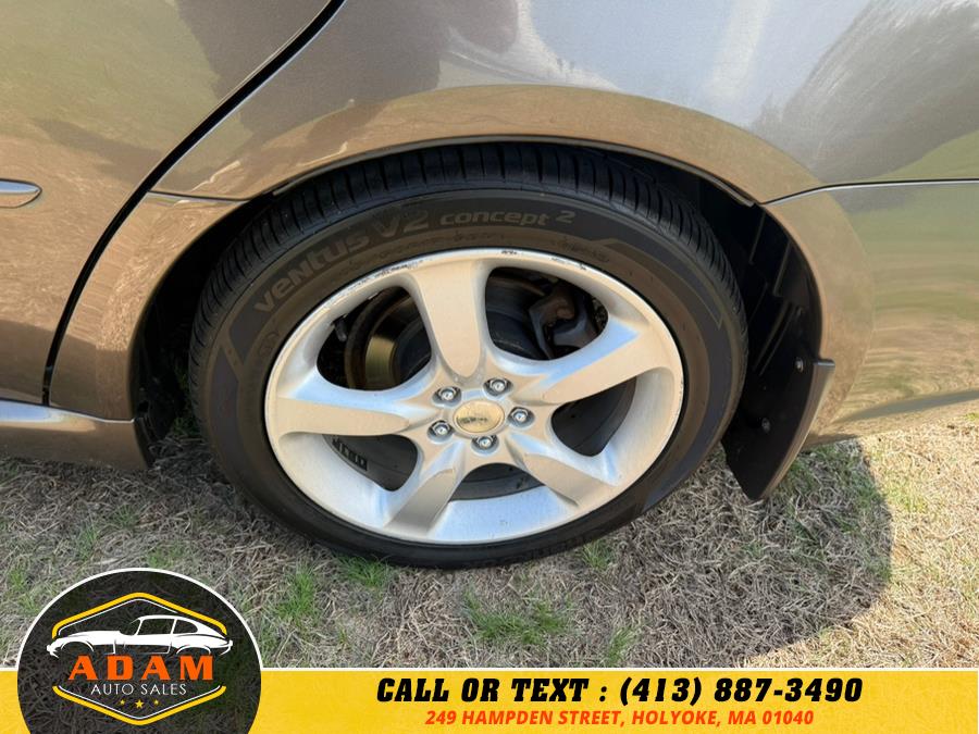 2009 Subaru Legacy 4dr H4 Auto Special Edition, available for sale in Holyoke, Massachusetts | Adam Auto Sales. Holyoke, Massachusetts 2009 Subaru Legacy 4dr H4 Auto Special Edition, available for sale in Holyoke, Massachusetts | Adam Auto Sales. Holyoke, Massachusetts