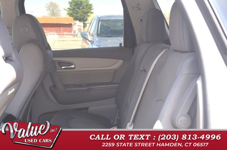 2016 Chevrolet Traverse AWD 4dr LT w/1LT, available for sale in Hamden, Connecticut | Value, Inc.. Hamden, Connecticut 2016 Chevrolet Traverse AWD 4dr LT w/1LT, available for sale in Hamden, Connecticut | Value, Inc.. Hamden, Connecticut