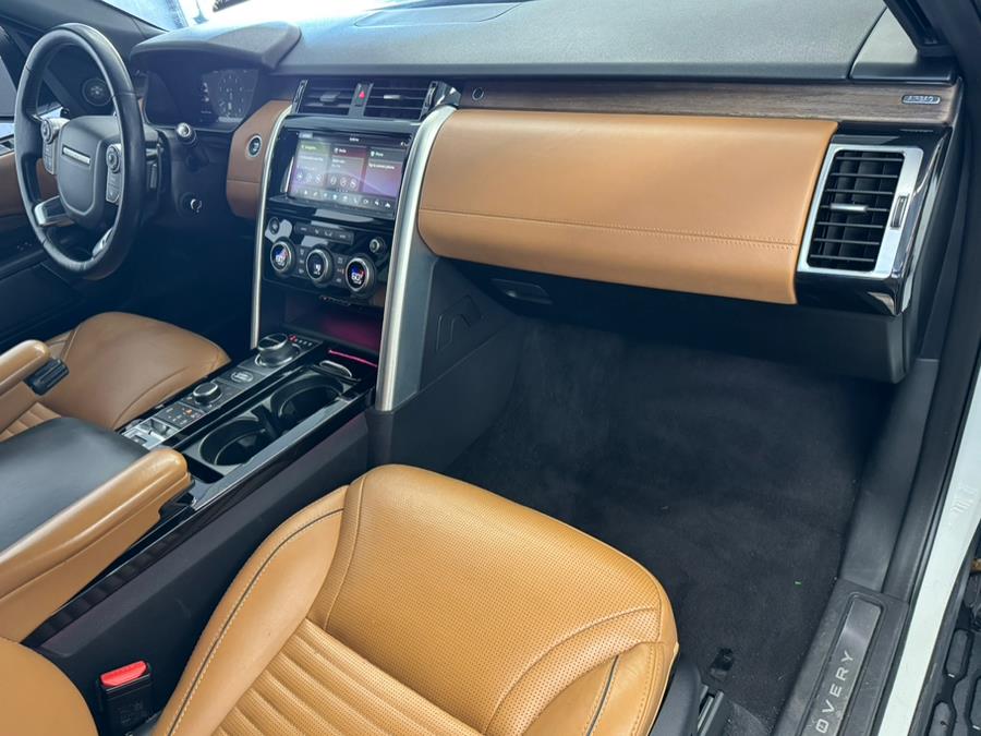 2018 Land Rover Discovery HSE Luxury V6 Supercharged, available for sale in North Miami, Florida | Bal Harbour Motor Group. North Miami, Florida 2018 Land Rover Discovery HSE Luxury V6 Supercharged, available for sale in North Miami, Florida | Bal Harbour Motor Group. North Miami, Florida