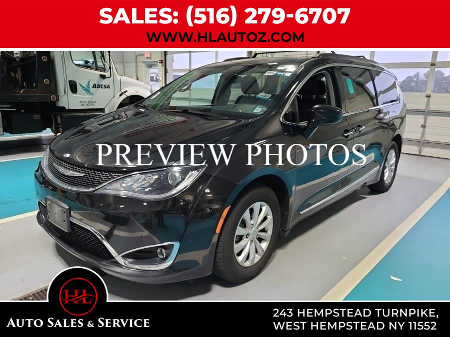 Used 2017 Chrysler Pacifica in West Hempstead, New York | HL Auto Sales and Service LLC. West Hempstead, New York
