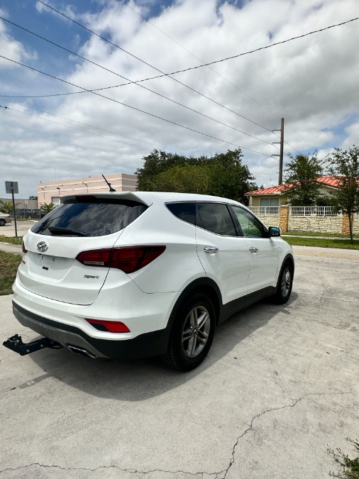 2018 Hyundai Santa Fe Sport Sport Utility 4D, available for sale in Hollywood, Florida | Select Auto Hollywood. Hollywood, Florida 2018 Hyundai Santa Fe Sport Sport Utility 4D, available for sale in Hollywood, Florida | Select Auto Hollywood. Hollywood, Florida