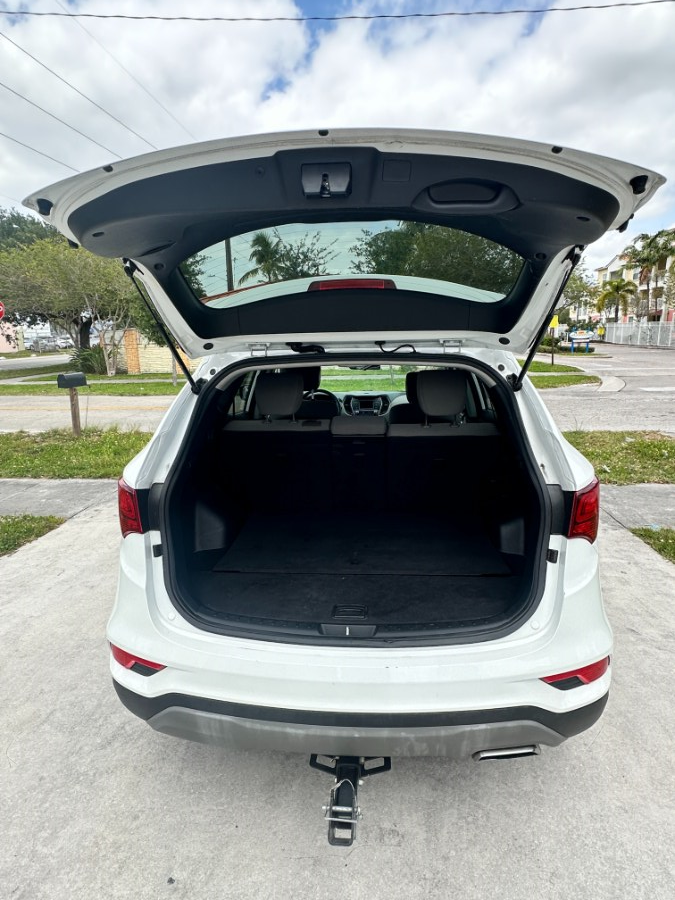 2018 Hyundai Santa Fe Sport Sport Utility 4D, available for sale in Hollywood, Florida | Select Auto Hollywood. Hollywood, Florida 2018 Hyundai Santa Fe Sport Sport Utility 4D, available for sale in Hollywood, Florida | Select Auto Hollywood. Hollywood, Florida