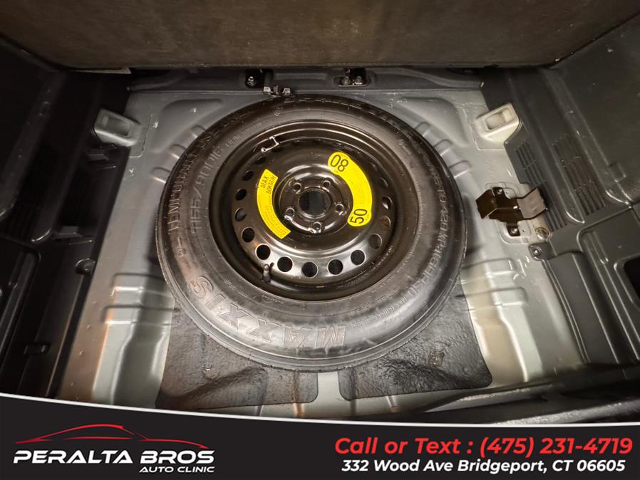 2016 Hyundai Tucson AWD 4dr Sport, available for sale in Bridgeport, Connecticut | Peralta Bros Auto Clinic. Bridgeport, Connecticut 2016 Hyundai Tucson AWD 4dr Sport, available for sale in Bridgeport, Connecticut | Peralta Bros Auto Clinic. Bridgeport, Connecticut